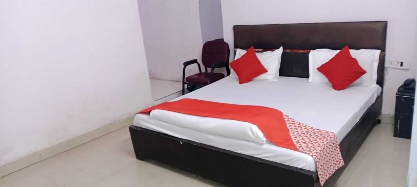 New Signature Village Yeni Delhi Dış mekan fotoğraf